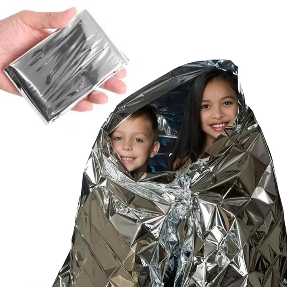 Koc Termiczny Rhino Rescue 1.3 – Emergency Mylar Tent recenzja i cena